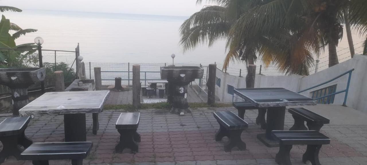Zna Prop D Seri Bulan Resort,Pd Max 5 Guests Port Dickson Eksteriør bilde